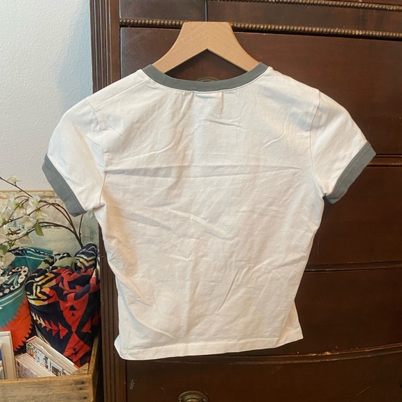 Gymshark Tee - Picture 2 of 3